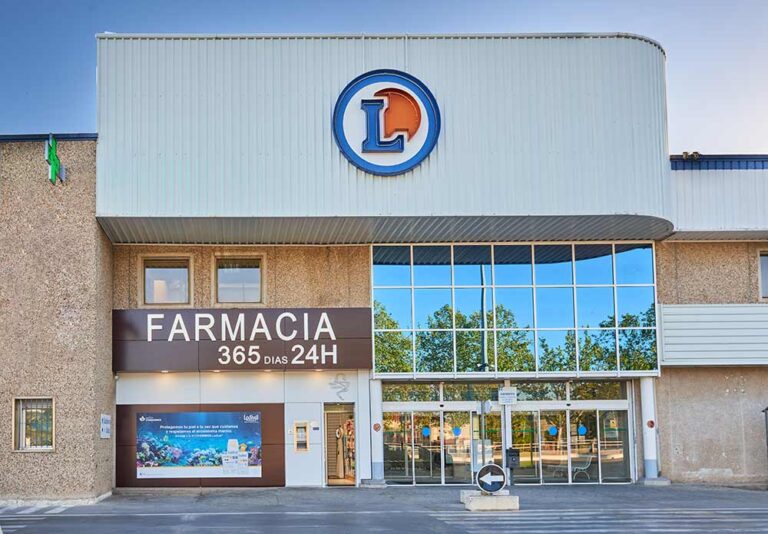 FARMACIA 365 D&Iacute;AS 24H E.Leclerc Fisac Lozano.