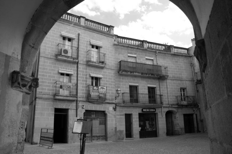 Farmacias en Escurial C&aacute;ceres: Encuentra la m&aacute;s cercana y conveniente