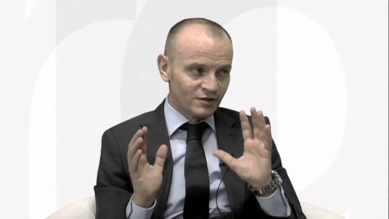 Rivaroxab&aacute;n en fibrilaci&oacute;n auricular: riesgos y beneficios