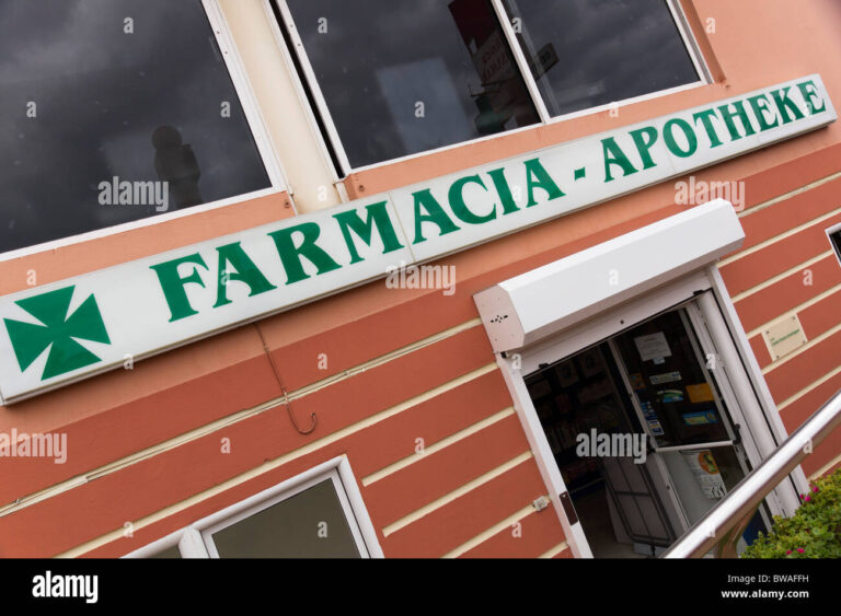 Farm&agrave;cia - Apotheke