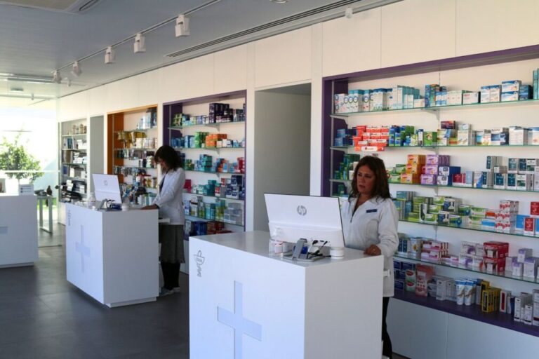 Farmacia Carlos J. L&oacute;pez Mart&iacute;nez