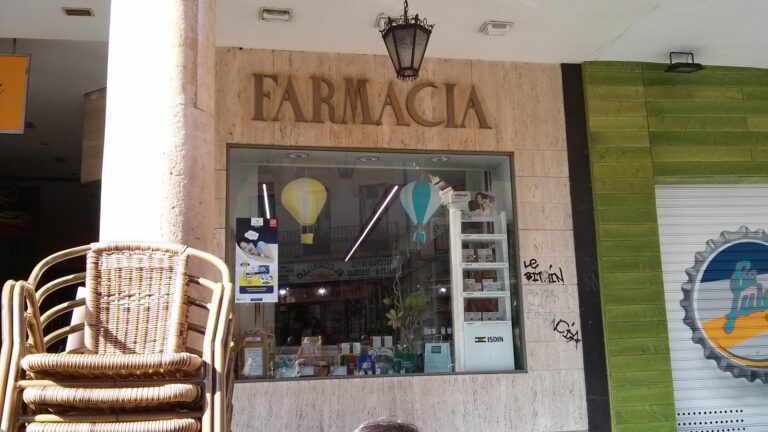 Farmacia del Corrillo - 12 horas todo el a&ntilde;o