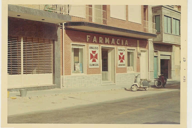 FARMACIA ESCANERO