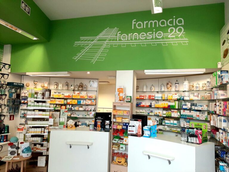 Farmacia farnesio 29 (Lda. Basilia Illana Fern&aacute;ndez)
