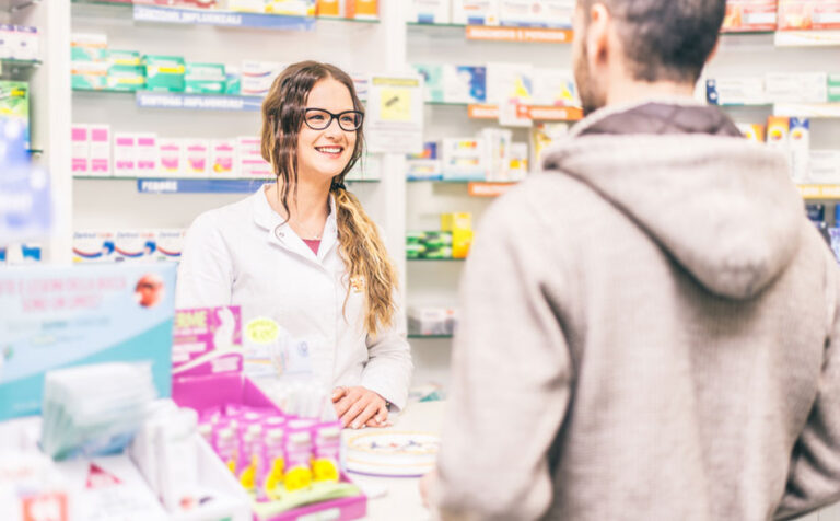 Farmacia Ib&aacute;&ntilde;ez Con, C. B.