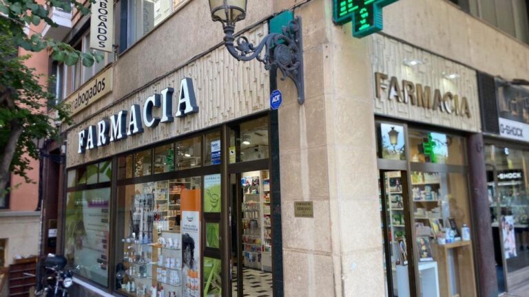 Farmacia Laura Serrano Parrilla