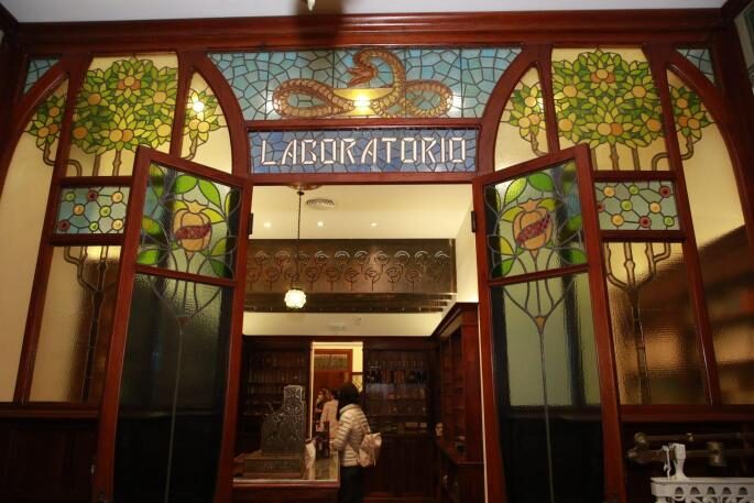 FARM&Agrave;CIA LLABR&Eacute;S