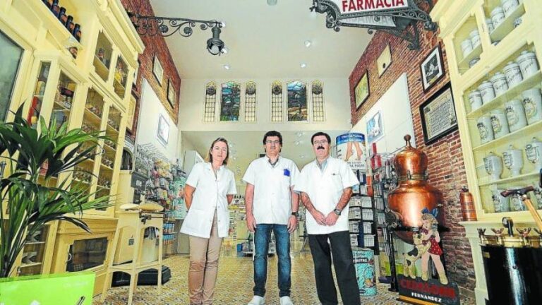 Farm&agrave;cia Maria Teresa Valls