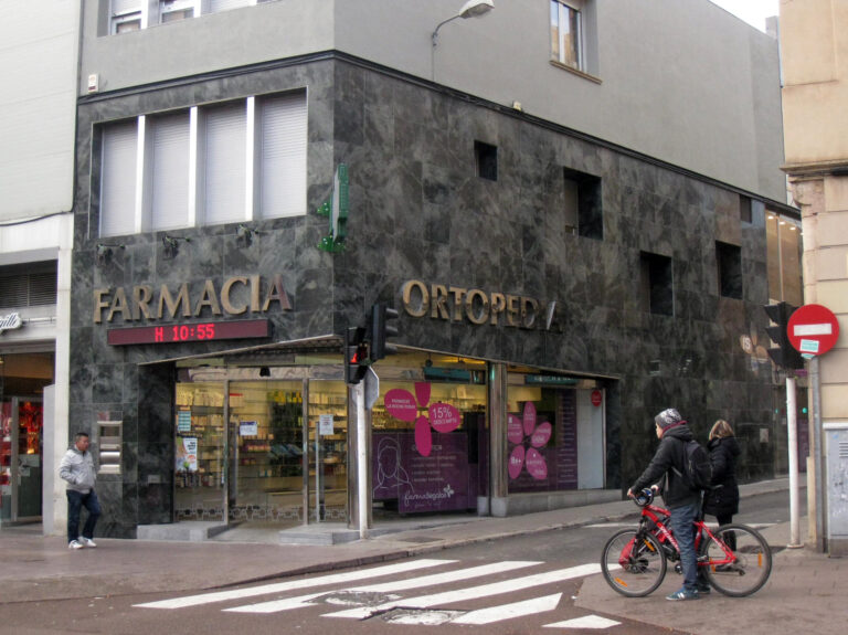 Farmacia Rambla 26