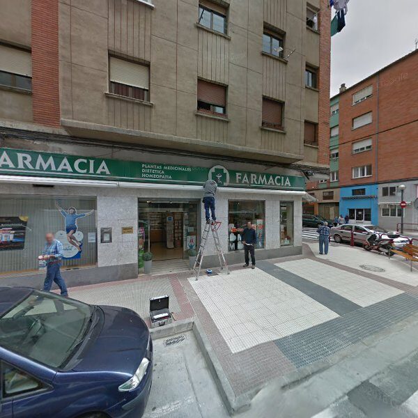 Farmacia Ruiz de Clavijo Ballugera