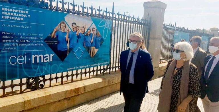 Farmacia San Juan Gdo. Carlos Iniesta Mart&iacute;nez