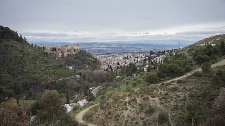 Farmacias en Darro Granada: Gu&iacute;a completa