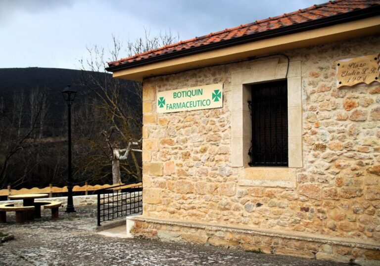 Farmacias en Villang&oacute;mez, Burgos: Todo lo que necesitas saber