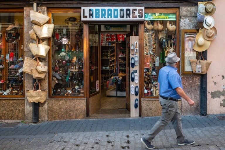 Gu&iacute;a de farmacias en Abad&iacute;a C&aacute;ceres: Encuentra la m&aacute;s cercana a ti