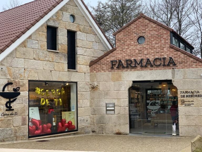 Gu&iacute;a de Farmacias en Santa Oliva, Tarragona: Encuentra la m&aacute;s cercana a ti