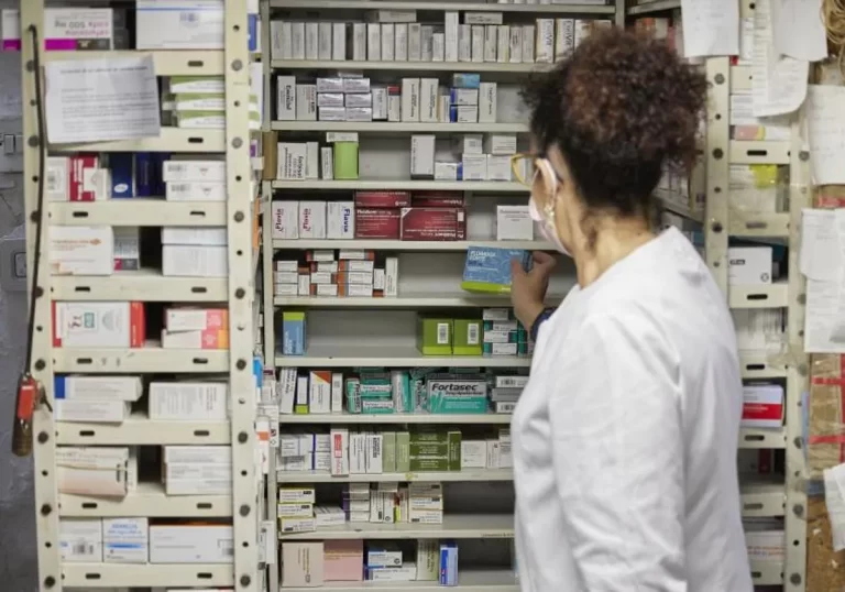 Las mejores farmacias en Real de Gand&iacute;a, Valencia