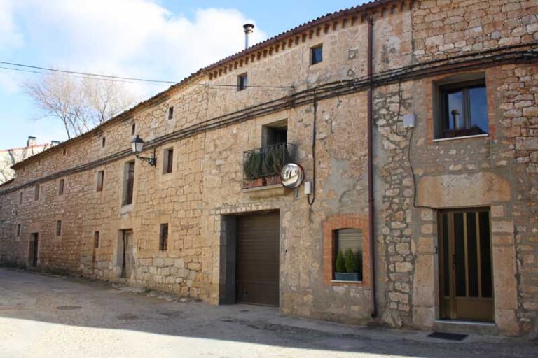 Las mejores farmacias en Villasayas, Soria